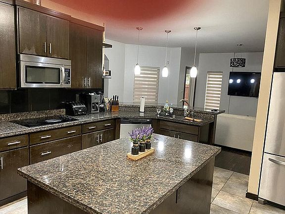 5th image of 1211 Ceiba Cir