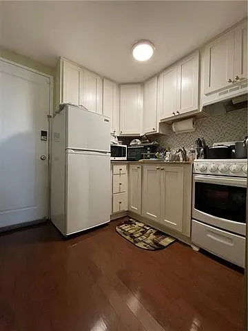 1205 Saint Charles Ave #814 — Photo 5