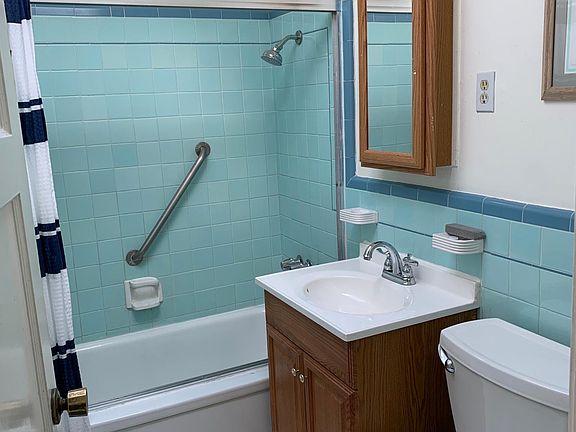 5th image of 172 Gambetta St