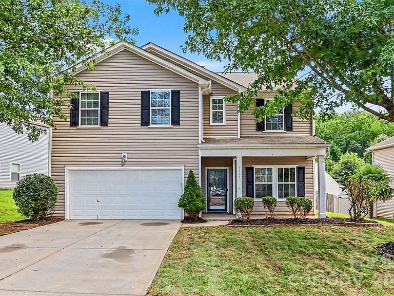 6814 Barefoot Forest Dr