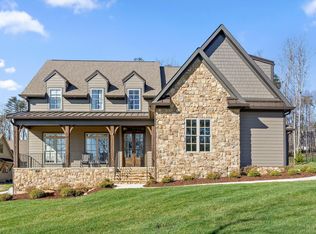 8293 Mountain Laurel Trl, Signal Mountain, TN 37377
