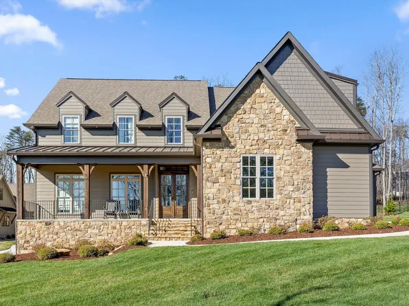 8293 Mountain Laurel Trl, Signal Mountain, TN 37377