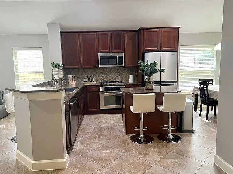 18315 W Williams Bend Dr — Photo 10