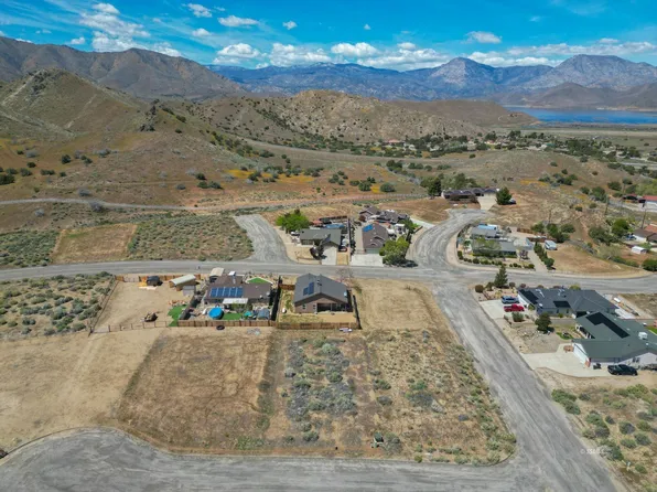 4309 Cattail Ct, Lake Isabella, CA 93240