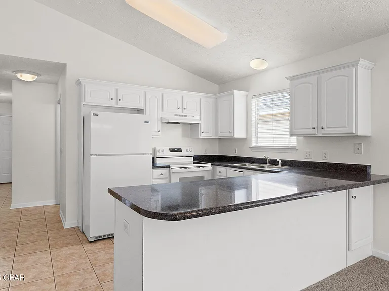 11707 Lighthouse Ln — Photo 13