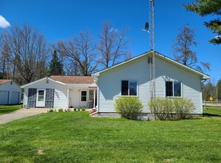 7920 Oak Rd, Saint Helen, MI 48656