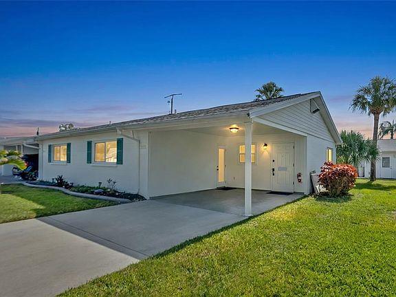 4th image of 5996 Hibiscus Dr #6
