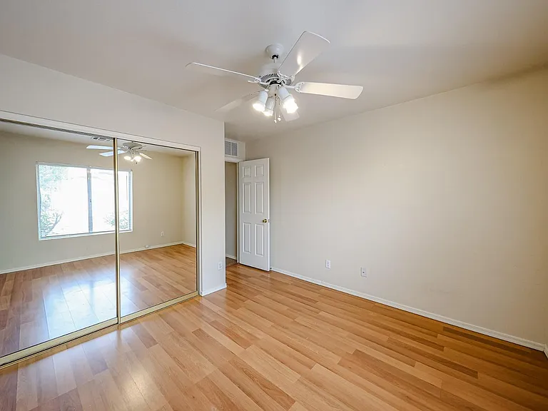 10935 W Ruth Ave — Photo 18