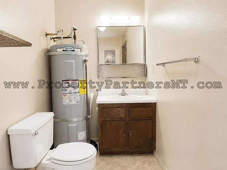 209 S 15th Ave — Photo 12