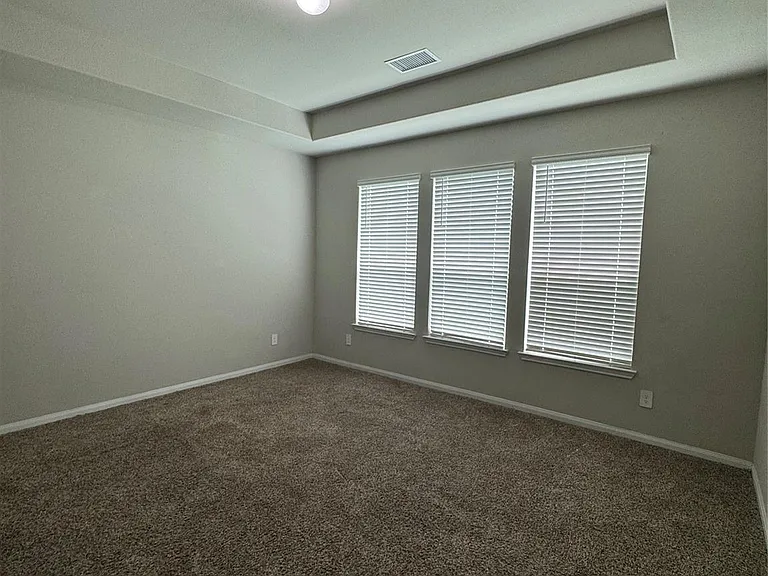 305 Black Bear Dr — Photo 15