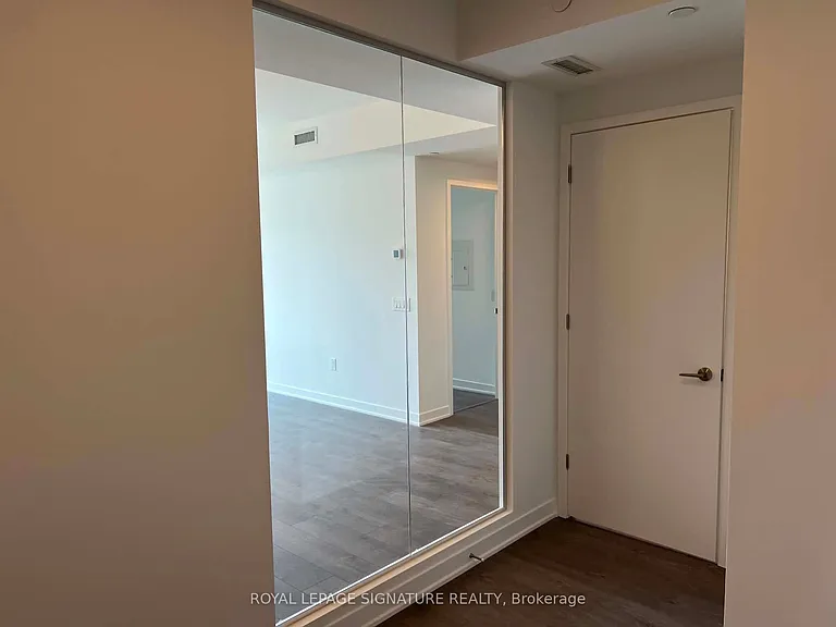 10 Oak St #1407 — Photo 10
