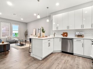 610 Rutherford Ave #203, Boston, MA 02129