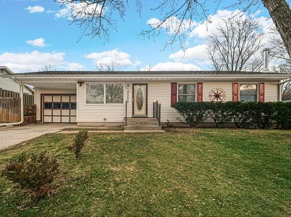 2520 S Roeske Ave, Trail Creek, IN 46360