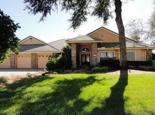 5446 Blue Heron Ln, Zephyrhills, FL 33543