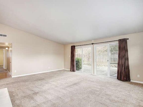 3rd image of 6825 Buena Terra Way