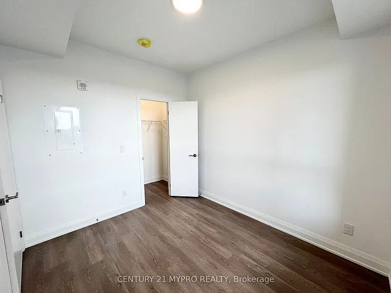 3250 Carding Mill Trl #402 — Photo 12