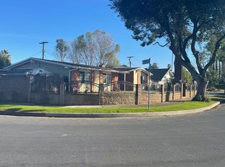 22321 Hartland St, Canoga Park, CA 91303