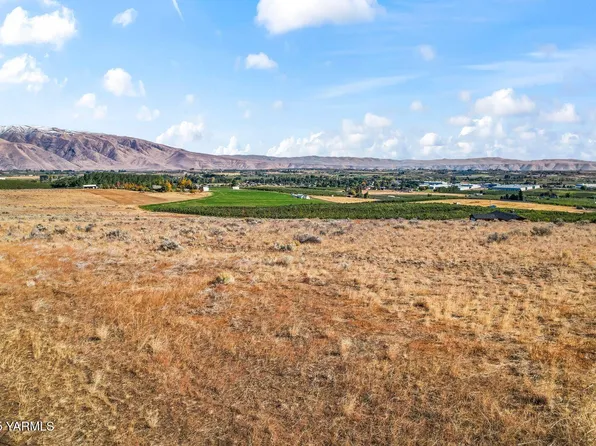 Nka Hatton Rd, Tieton, WA 98947