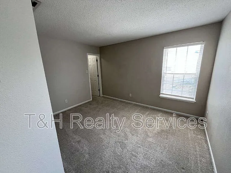12675 Justice Xing — Photo 16