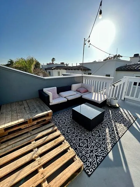 630 2nd St — Photo 2
