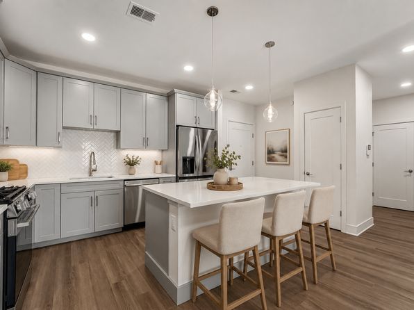 286 Main St #290P