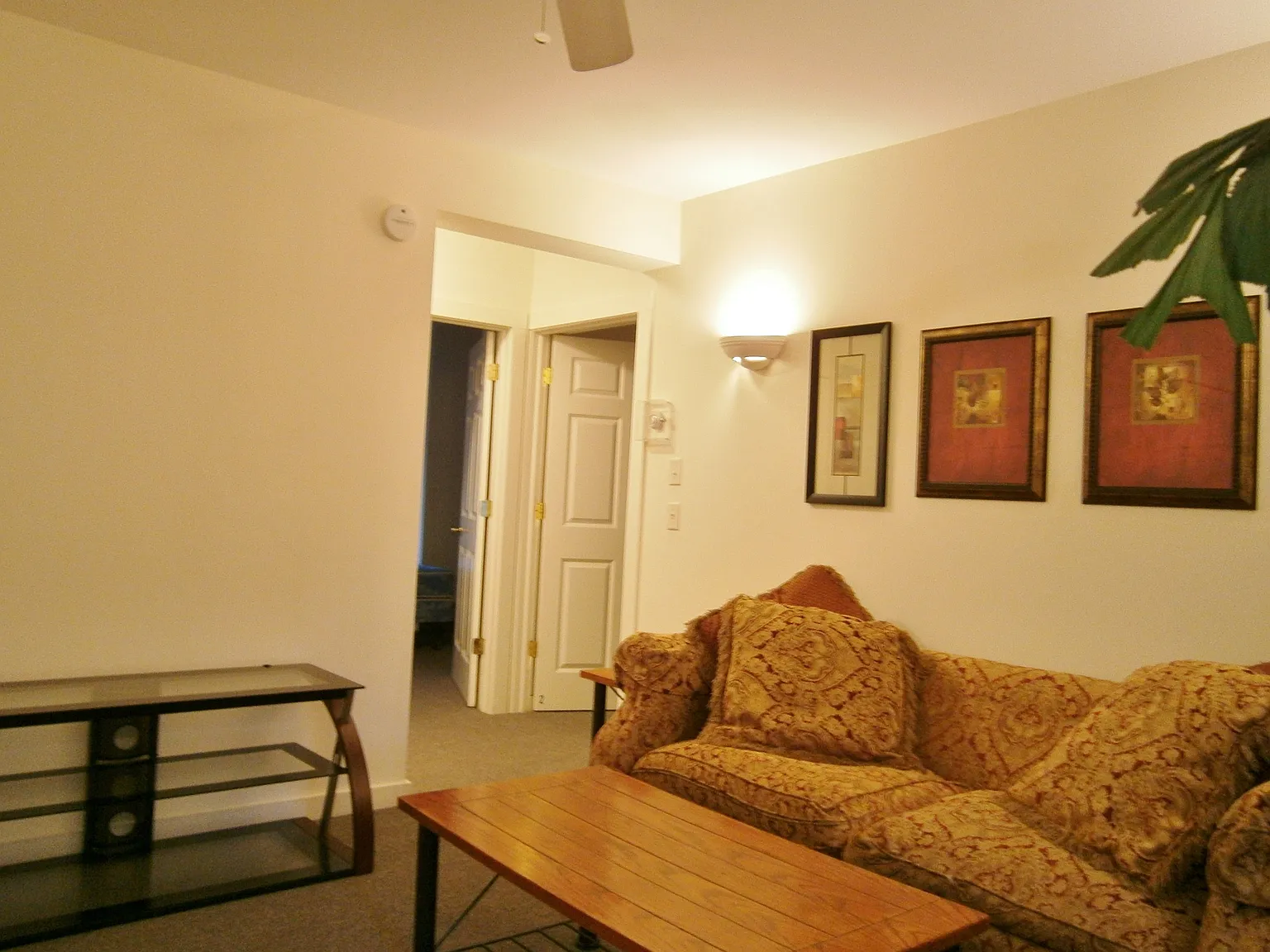 123 Highland Place - 2 — Photo 4