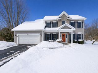 643 Kayloc Cir, Webster, NY 14580