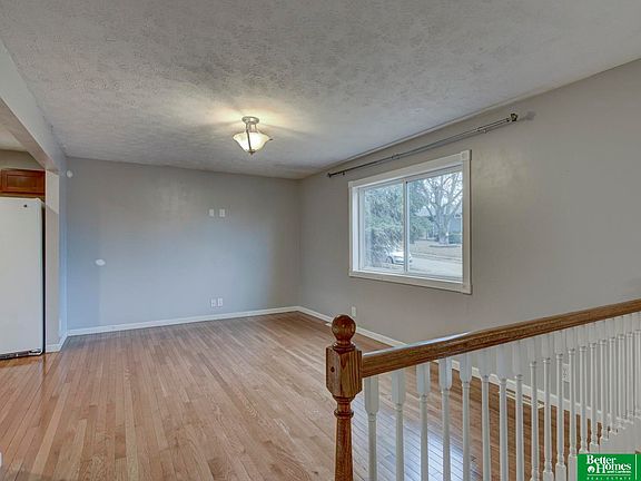 4th image of 9211 Sahler St