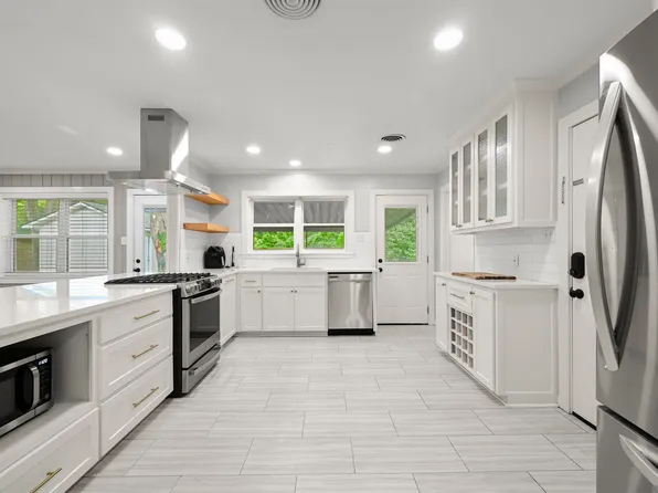 545 Staring Ln, Baton Rouge, LA 70810