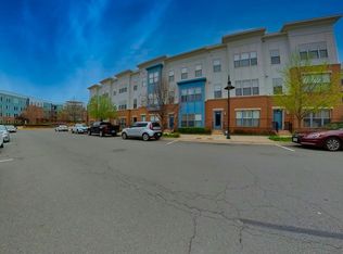 12168 Waveland St, Fairfax, VA 22033