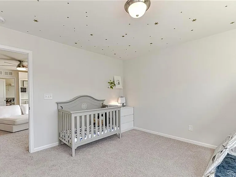 8914 Loch Glen Way — Photo 37