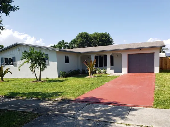 11941 SW 200th St, Miami, FL 33177