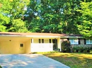 2827 Wood Forest Rd, Marietta, GA 30066