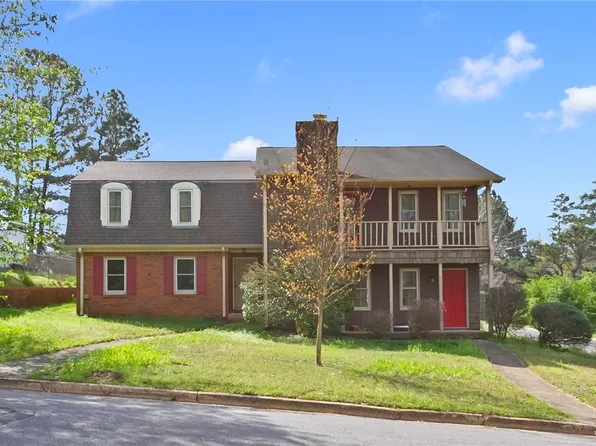 6127 Autumnwood Ln, Tuscaloosa, AL 35405