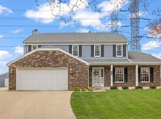 2413 Durness Ct, Crest Hill, IL 60403