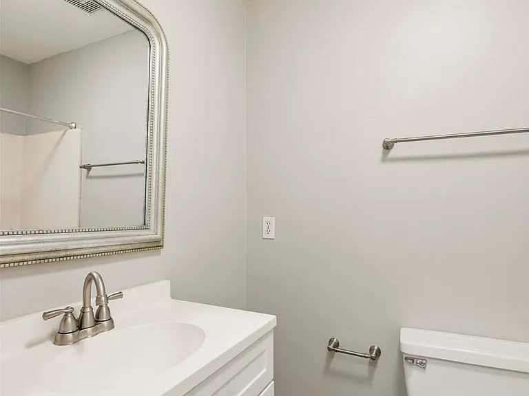 2387 Gregory Dr #-- — Photo 22