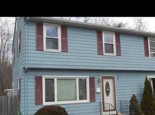 86 Crest Cir, Worcester, MA 01603