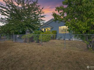 6913 S Mason Ave, Tacoma, WA