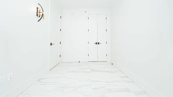 Rented by Nooklyn NYC LLC | media 31