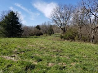 1335 Johnson Rowe Dr, Galena, MO 65656