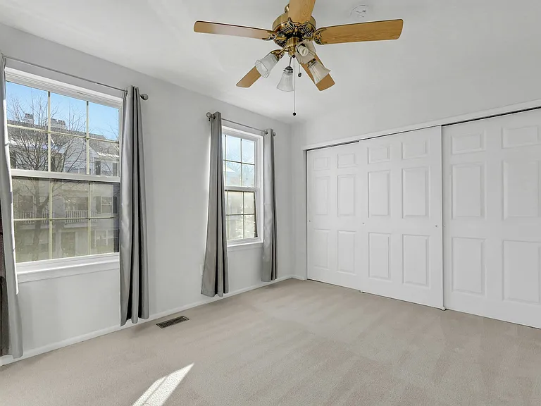 2198 Kent Ct #2198 — Photo 28