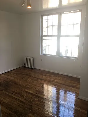 Rented by Grand & Co. | media 26