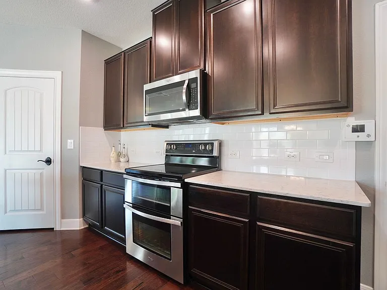 7016 Lickeen Ct — Photo 14