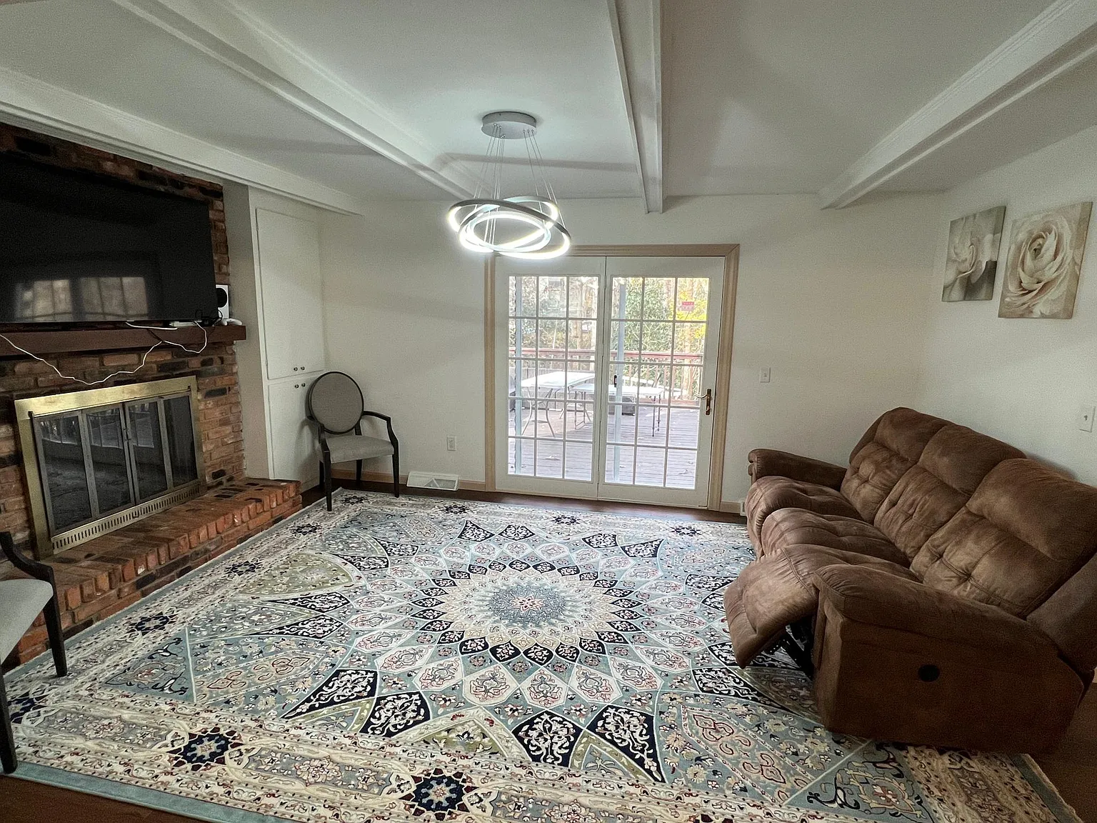 107 Brookwood Dr — Photo 3