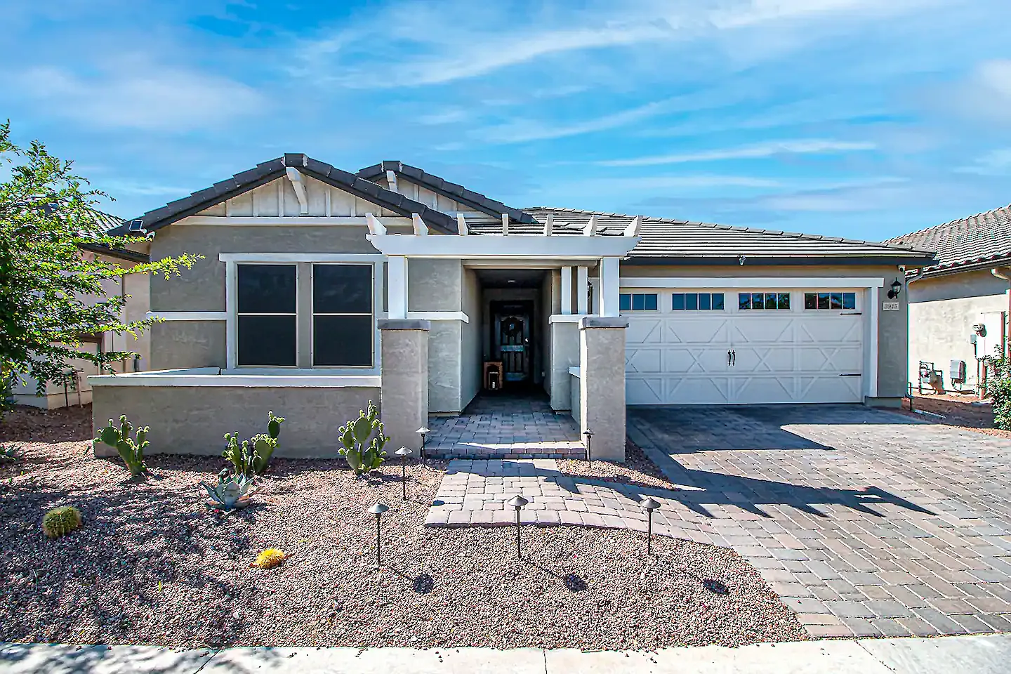 5 bed, 2583 sqft, $6,000 — Photo 1