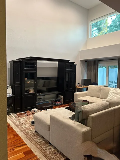 4 bed, 2594 sqft, $6,500 — Photo 4