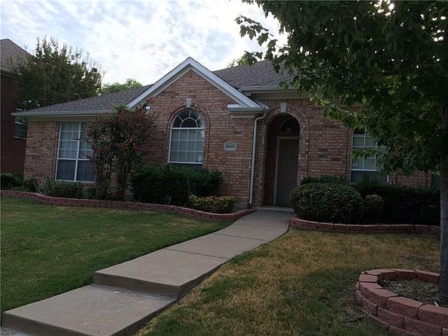 1st image of 8909 Clear Sky Dr