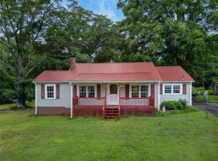16 Garrett Ave, Bremen, GA 30110