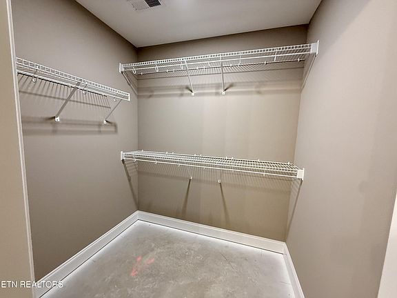 5th image of 3555 Maggie Lynn Way