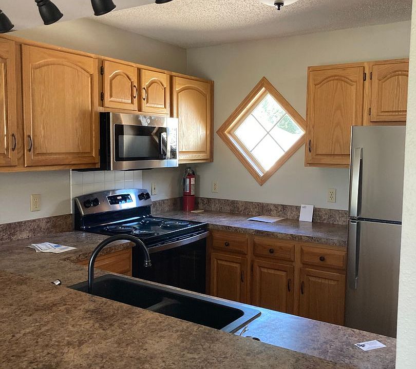 1st image of 800-817 Bruner Ave #802